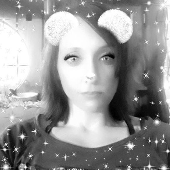 Meet your Posher, Megan - Picture 1 of 1